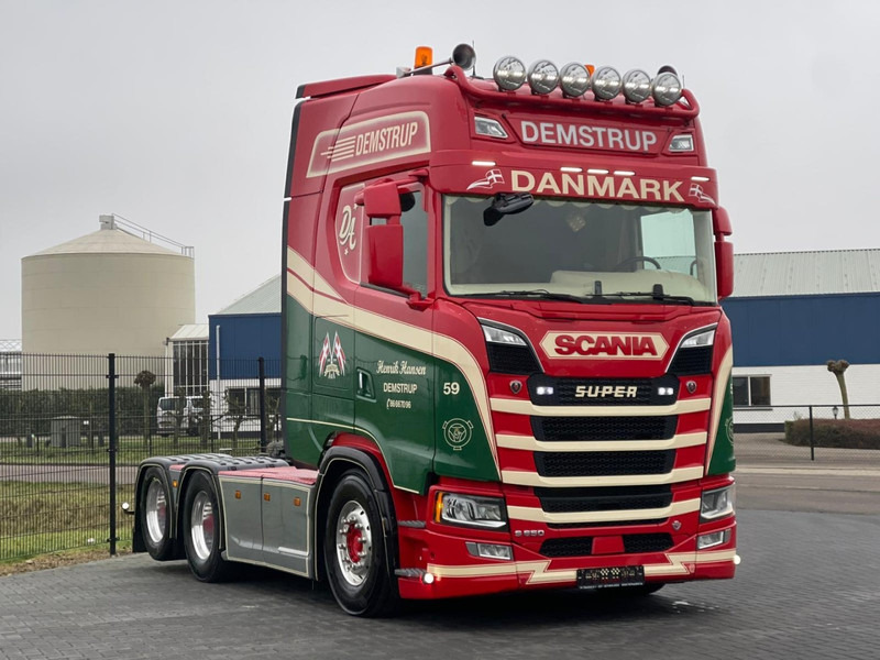 Scania S650 V8 NGS SHOW TRUCK, FULL AIR, RETARDER, PTO/HYDRAULIC! - Xe đầu kéo: hình 1 Scania S650 V8 NGS SHOW TRUCK, FULL AIR, RETARDER, PTO/HYDRAULIC! - Xe đầu kéo: hình 1