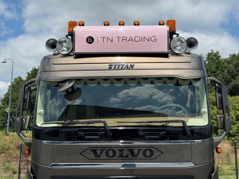 Volvo FH 13.500 SHOW TRUCK, FULL AIR, INTERIOR, TOP, HYDRAULIC. - Xe đầu kéo: hình 4 Volvo FH 13.500 SHOW TRUCK, FULL AIR, INTERIOR, TOP, HYDRAULIC. - Xe đầu kéo: hình 4