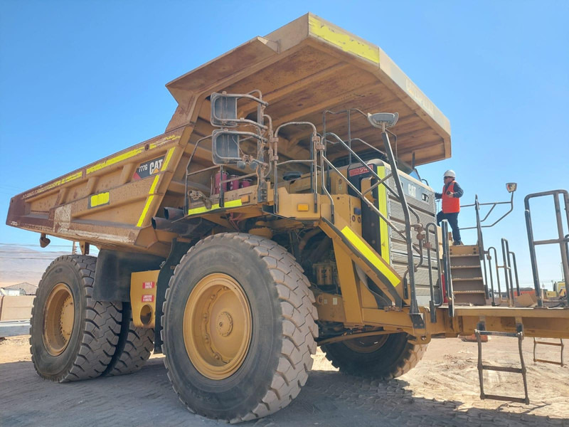 Caterpillar 777G **5 units 2012 CAT 777G** NO EPA and NO CE - Xe ben đổ: hình 5 Caterpillar 777G **5 units 2012 CAT 777G** NO EPA and NO CE - Xe ben đổ: hình 5