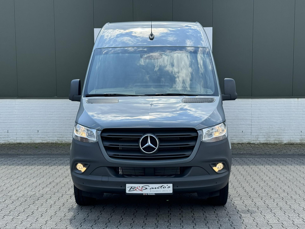 Mercedes-Benz Sprinter-317 L2 Trekhaak 3500kg Camera Navigatie Cruise Clima Pdc Keyless Leder+verwarming - Xe van chở hàng: hình 4 Mercedes-Benz Sprinter-317 L2 Trekhaak 3500kg Camera Navigatie Cruise Clima Pdc Keyless Leder+verwarming - Xe van chở hàng: hình 4