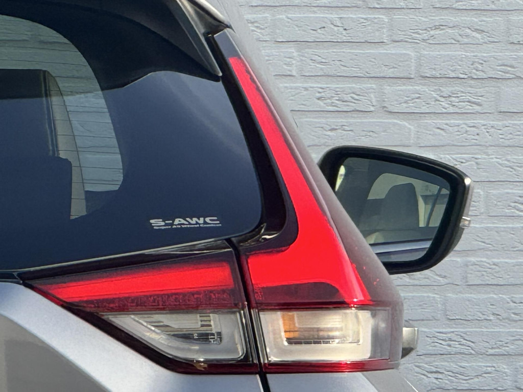 SUV Mitsubishi Eclipse Cross-2.4 PHEV Business Executive Adaptive cruise Climate control Stuur- Stoelverwarming v/a Apple / Android: hình 15 SUV Mitsubishi Eclipse Cross-2.4 PHEV Business Executive Adaptive cruise Climate control Stuur- Stoelverwarming v/a Apple / Android: hình 15