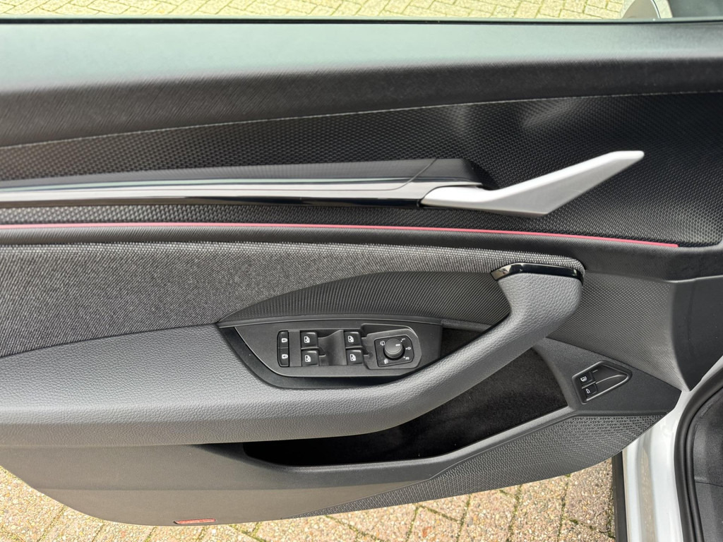 SUV Škoda Kodiaq-1.5 TSI PHEV Business Edition Full LED Adaptive cruis Climate Stoel-Stuurverwarming Apple / Android Navi Camera: hình 20 SUV Škoda Kodiaq-1.5 TSI PHEV Business Edition Full LED Adaptive cruis Climate Stoel-Stuurverwarming Apple / Android Navi Camera: hình 20