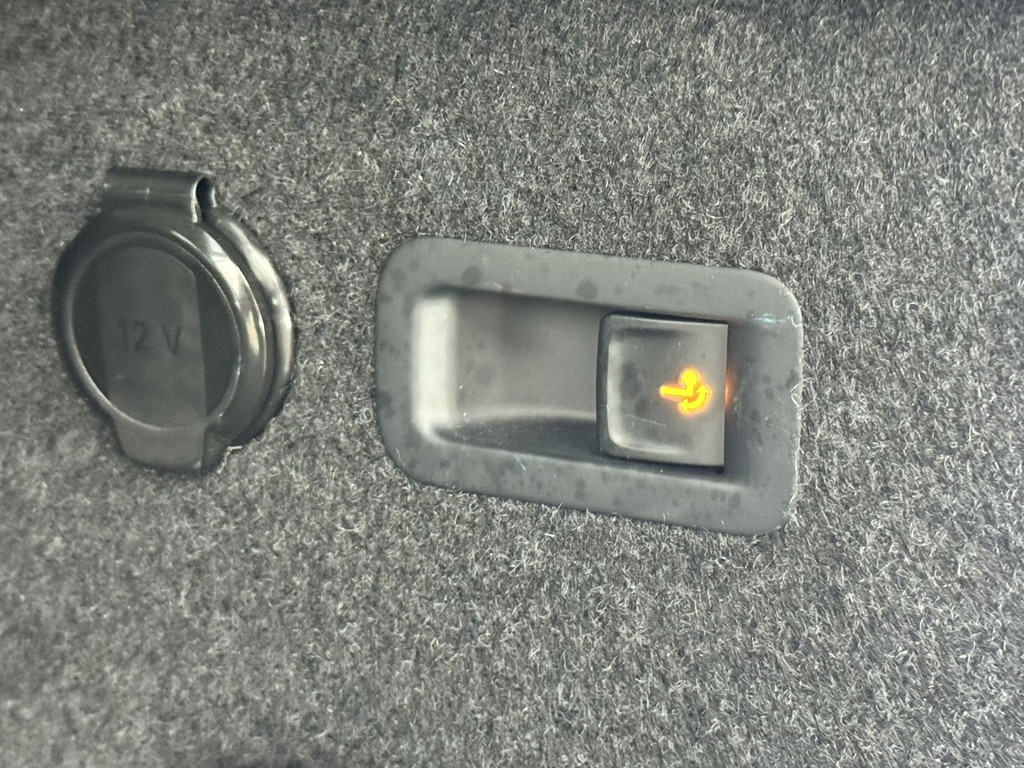 SUV Škoda Kodiaq-1.5 TSI PHEV Business Edition Full LED Adaptive cruis Climate Stoel-Stuurverwarming Apple / Android Navi Camera: hình 15 SUV Škoda Kodiaq-1.5 TSI PHEV Business Edition Full LED Adaptive cruis Climate Stoel-Stuurverwarming Apple / Android Navi Camera: hình 15