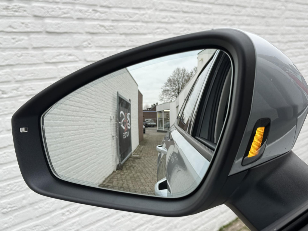 SUV Škoda Kodiaq-1.5 TSI PHEV Business Edition Full LED Adaptive cruis Climate Stoel-Stuurverwarming Apple / Android Navi Camera: hình 19 SUV Škoda Kodiaq-1.5 TSI PHEV Business Edition Full LED Adaptive cruis Climate Stoel-Stuurverwarming Apple / Android Navi Camera: hình 19