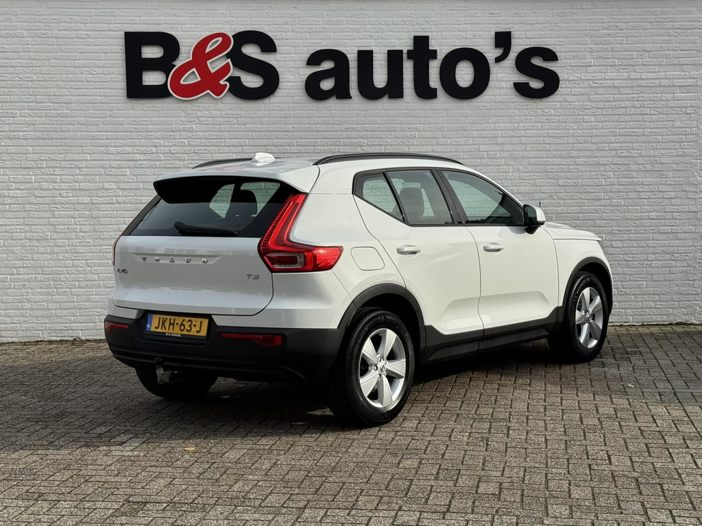 Volvo XC40-1.5 T3 Adaptive cruise Climate control Stoelverwarming Navigatie LED koplampen parkeersensor achter - Xe hơi: hình 2 Volvo XC40-1.5 T3 Adaptive cruise Climate control Stoelverwarming Navigatie LED koplampen parkeersensor achter - Xe hơi: hình 2