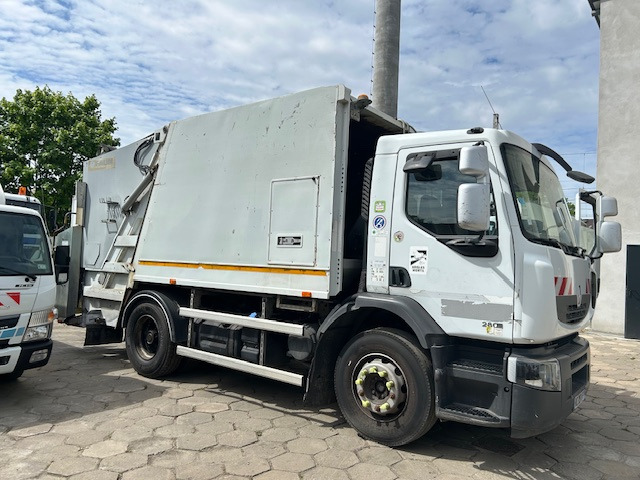 Renault Premium 280 FAUN - Xe tải chở rác: hình 2 Renault Premium 280 FAUN - Xe tải chở rác: hình 2
