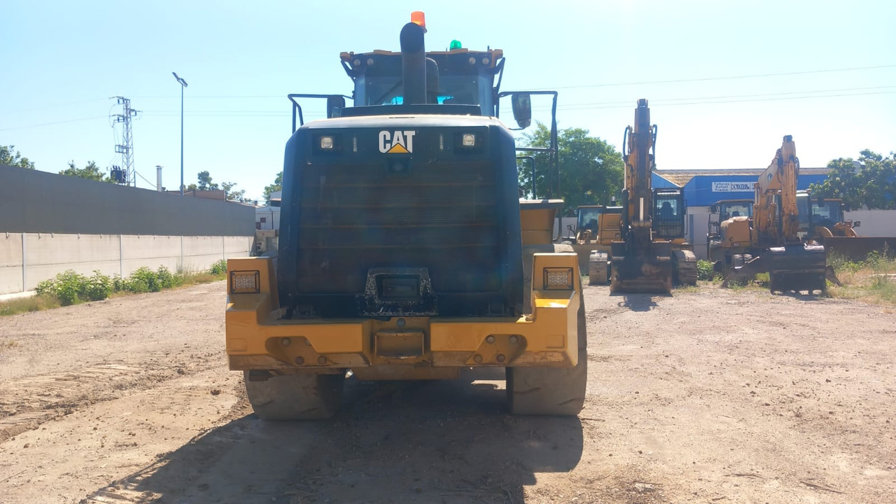 950M - Máy xúc lật bánh lốp: hình 2 950M - Máy xúc lật bánh lốp: hình 2