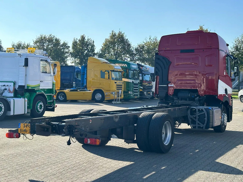 Renault T380 Comfort 4x2 Chassis / Euro 6 / Apk *NL-Truck* - Xe tải khung gầm: hình 3 Renault T380 Comfort 4x2 Chassis / Euro 6 / Apk *NL-Truck* - Xe tải khung gầm: hình 3