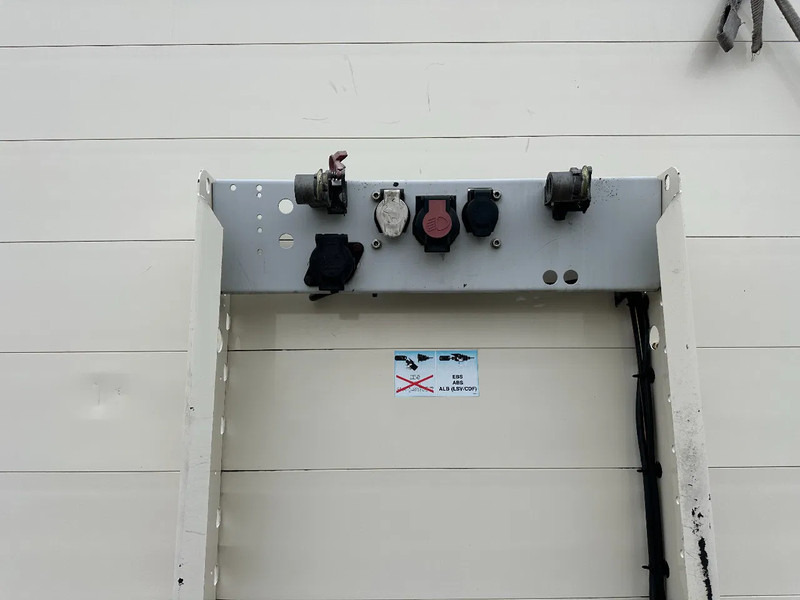 Schmitz Cargobull Schuifzeil -Dak / SAF-Disc - Sơ mi rơ moóc mui bạt: hình 5 Schmitz Cargobull Schuifzeil -Dak / SAF-Disc - Sơ mi rơ moóc mui bạt: hình 5