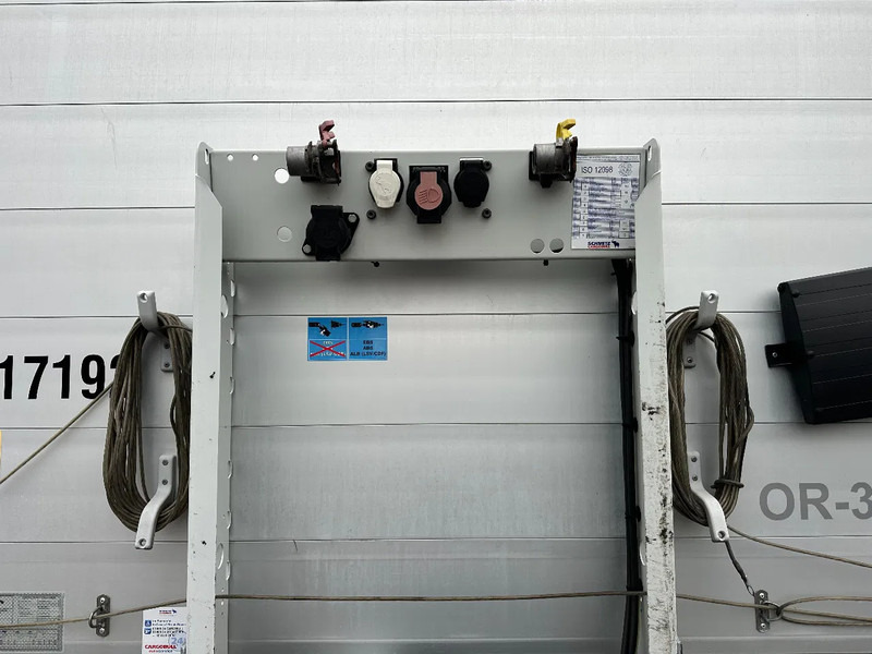Schmitz Cargobull Schuifzeil met Coil / Rotos-Disc / APK 11-2026 - Sơ mi rơ moóc mui bạt: hình 5 Schmitz Cargobull Schuifzeil met Coil / Rotos-Disc / APK 11-2026 - Sơ mi rơ moóc mui bạt: hình 5