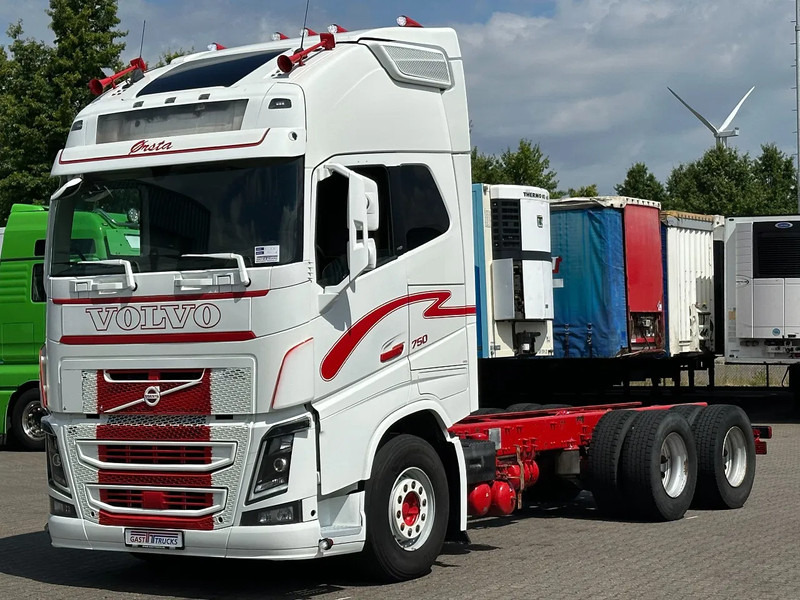 Volvo FH 16.750 6x4 Globe XL Chassis Retarder 4.30 Wb Full Air - Xe tải khung gầm: hình 1 Volvo FH 16.750 6x4 Globe XL Chassis Retarder 4.30 Wb Full Air - Xe tải khung gầm: hình 1