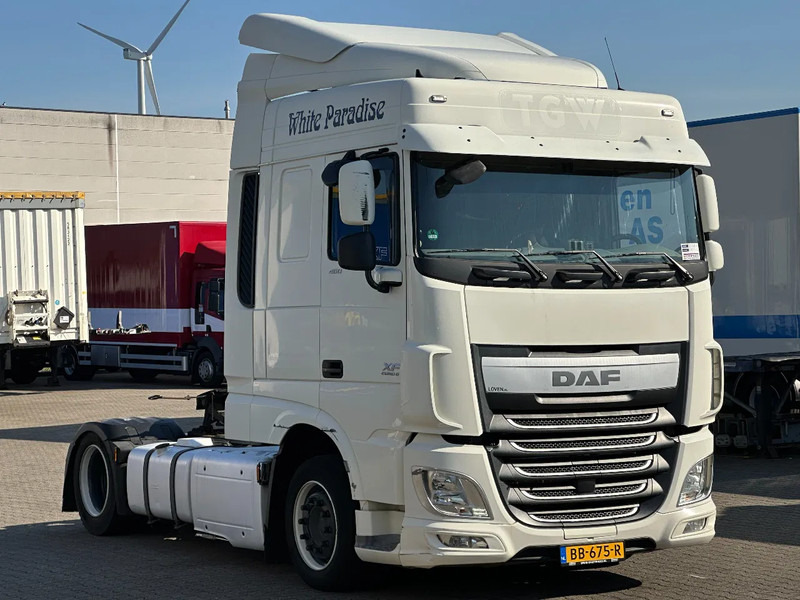 DAF XF 460 Space Cab-Mega-Hefschotel-2 Tank-Euro 6 - Xe đầu kéo: hình 2 DAF XF 460 Space Cab-Mega-Hefschotel-2 Tank-Euro 6 - Xe đầu kéo: hình 2