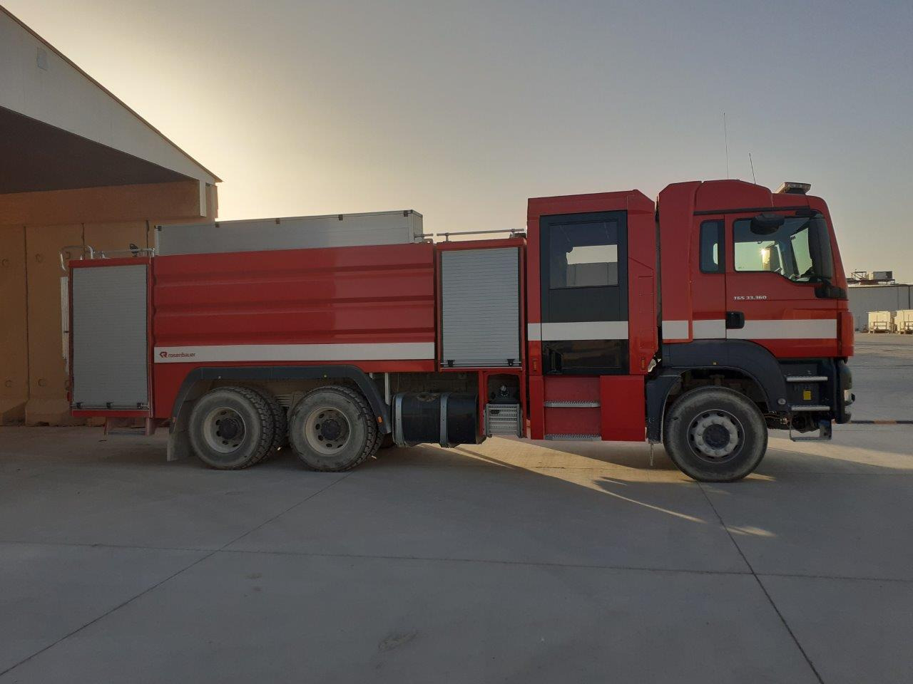 Rosenbauer Man Mustang TLF 11000 6x4 - Xe tải cứu hỏa: hình 1 Rosenbauer Man Mustang TLF 11000 6x4 - Xe tải cứu hỏa: hình 1