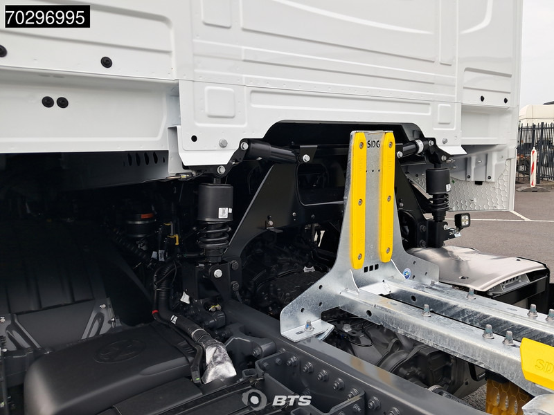 Xe chở container/ Xe tải hoán đổi thân mới DAF XG 480 6X2 NEW! Lift+steering Axle BDF Maxi 1020 - 1320 Automatic Euro 6: hình 14 Xe chở container/ Xe tải hoán đổi thân mới DAF XG 480 6X2 NEW! Lift+steering Axle BDF Maxi 1020 - 1320 Automatic Euro 6: hình 14