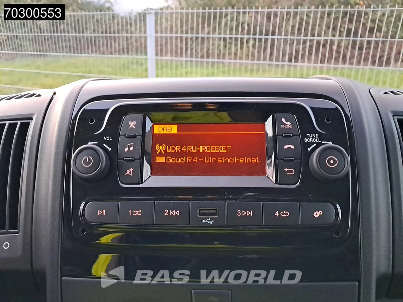 Cho thuê Opel Movano 140PK Ladebordwand Koffer 140PS Klima Tempomat Kamera Euro6 A/C Cruise control Opel Movano 140PK Ladebordwand Koffer 140PS Klima Tempomat Kamera Euro6 A/C Cruise control: hình 17 Cho thuê Opel Movano 140PK Ladebordwand Koffer 140PS Klima Tempomat Kamera Euro6 A/C Cruise control Opel Movano 140PK Ladebordwand Koffer 140PS Klima Tempomat Kamera Euro6 A/C Cruise control: hình 17