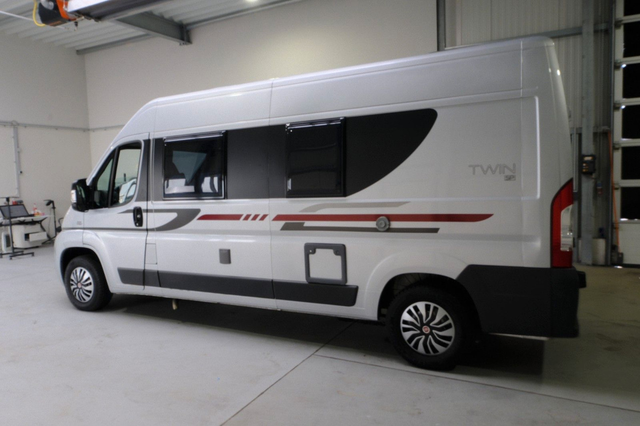 Adria Twin 600/Festbett/Klima/Solar/Markise/Finanz. - Xe van cắm trại: hình 4 Adria Twin 600/Festbett/Klima/Solar/Markise/Finanz. - Xe van cắm trại: hình 4