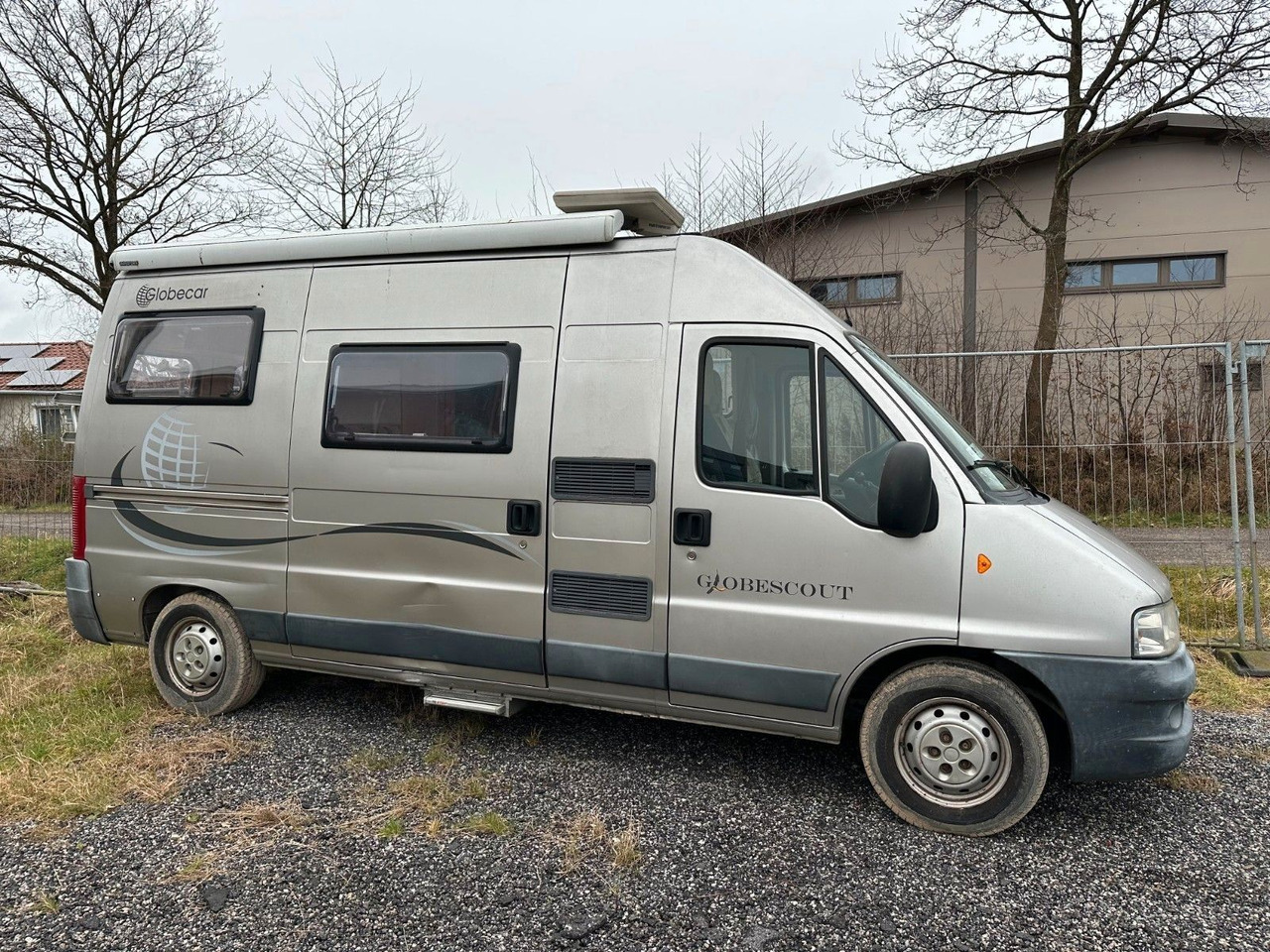 Globecar Globescout / Festbett / SAT /Klima Globecar Globescout / Festbett / SAT /Klima - Xe van cắm trại: hình 3 Globecar Globescout / Festbett / SAT /Klima Globecar Globescout / Festbett / SAT /Klima - Xe van cắm trại: hình 3