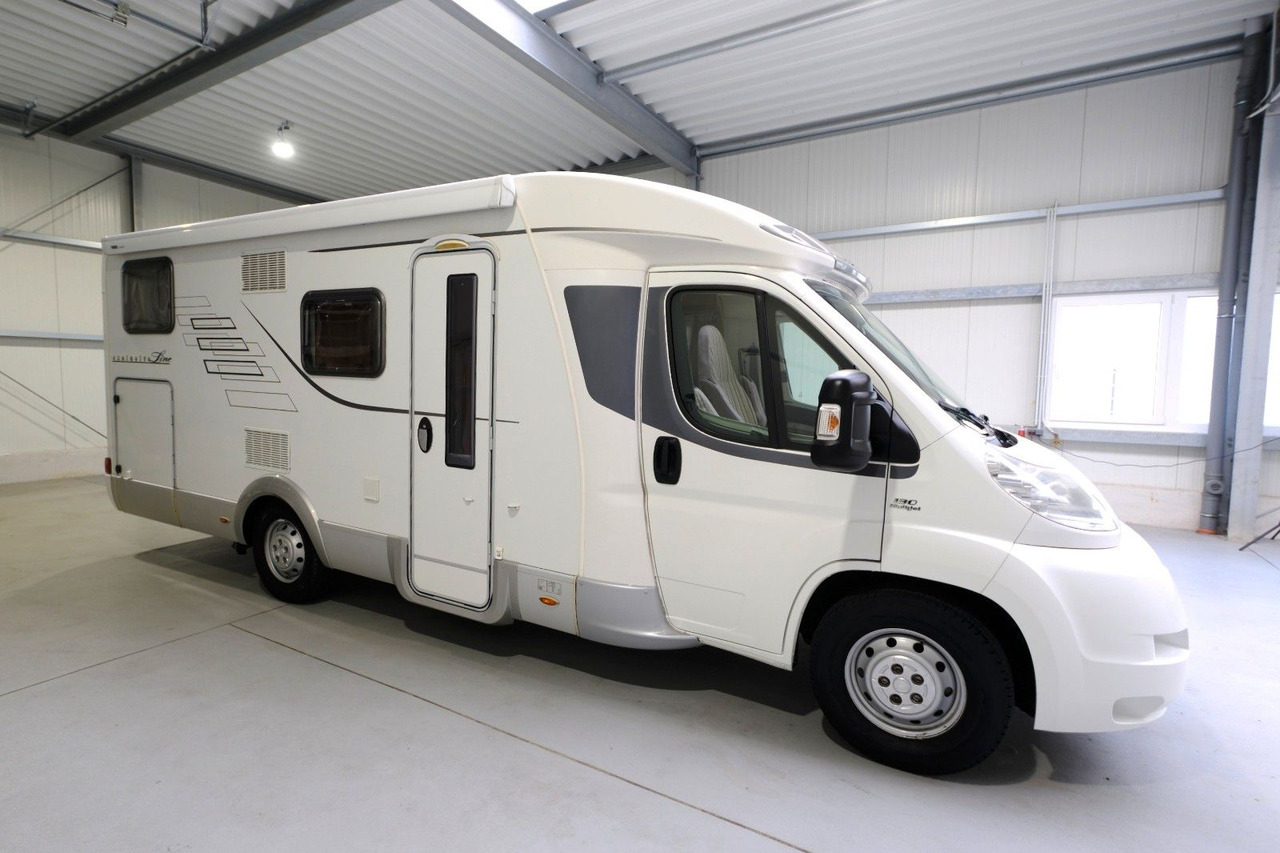 HYMER / ERIBA / HYMERCAR Tramp T 674 Cl Exclusive Line/Einzelbetten/Klima - Xe cắm trại bán tích hợp: hình 2 HYMER / ERIBA / HYMERCAR Tramp T 674 Cl Exclusive Line/Einzelbetten/Klima - Xe cắm trại bán tích hợp: hình 2