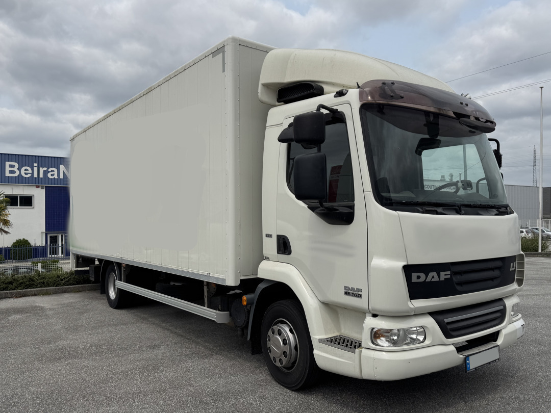 DAF LF 160 45IV - Xe tải hộp: hình 2 DAF LF 160 45IV - Xe tải hộp: hình 2