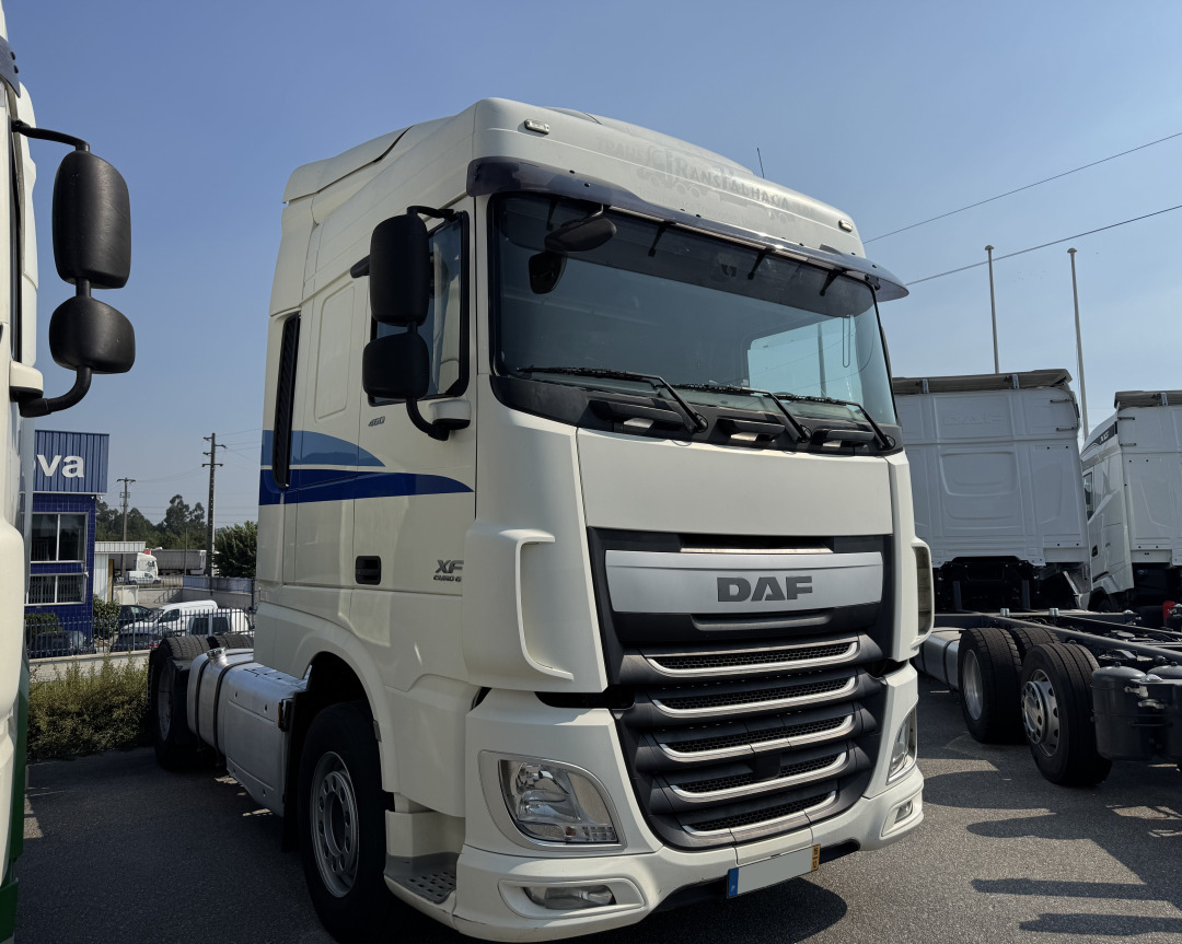 DAF XF 460 FT - Xe đầu kéo: hình 2 DAF XF 460 FT - Xe đầu kéo: hình 2
