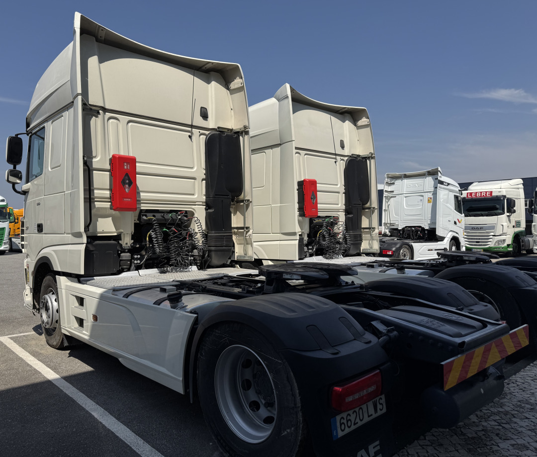 DAF XF 530 - Xe đầu kéo: hình 4 DAF XF 530 - Xe đầu kéo: hình 4