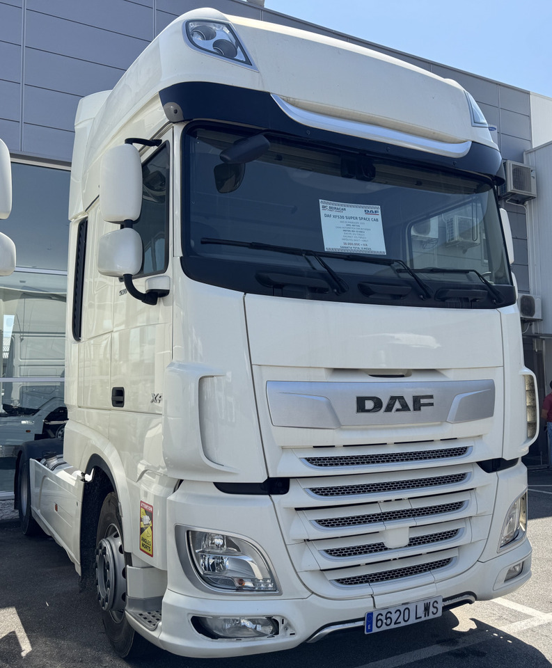 DAF XF 530 - Xe đầu kéo: hình 2 DAF XF 530 - Xe đầu kéo: hình 2