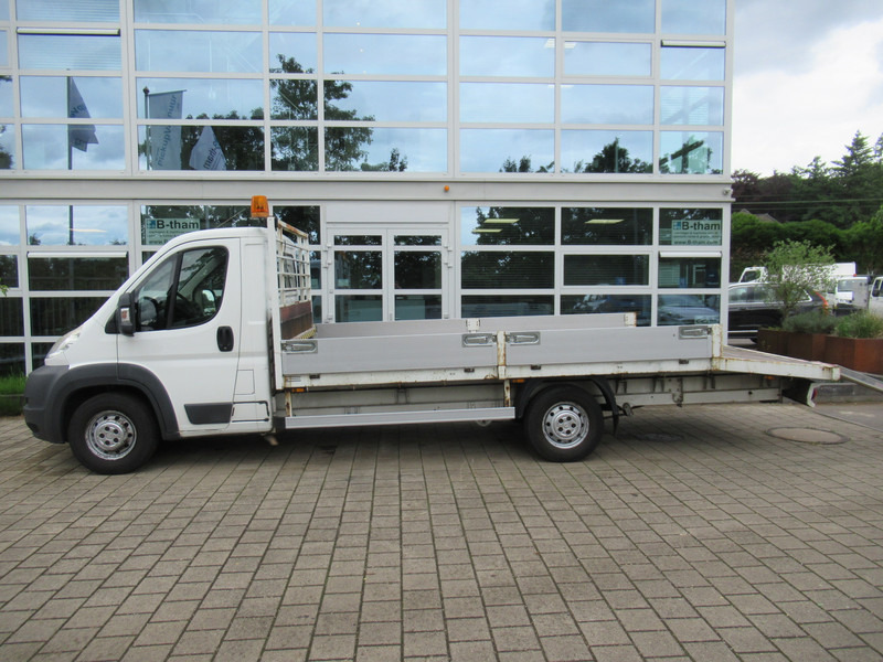 Citroën Jumper 35 2.2 HDI 110KW L4 Heavy Autotransporter - Xe tải nhỏ phẳng: hình 4 Citroën Jumper 35 2.2 HDI 110KW L4 Heavy Autotransporter - Xe tải nhỏ phẳng: hình 4