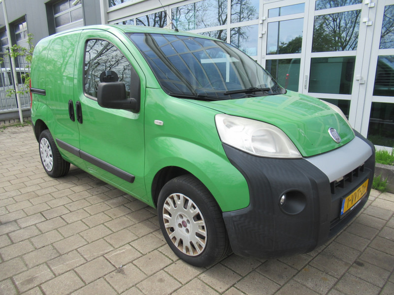 Fiat Fiorino 1.4 SX CNG Aardgas + Benzine - Xe van nhỏ gọn: hình 3 Fiat Fiorino 1.4 SX CNG Aardgas + Benzine - Xe van nhỏ gọn: hình 3