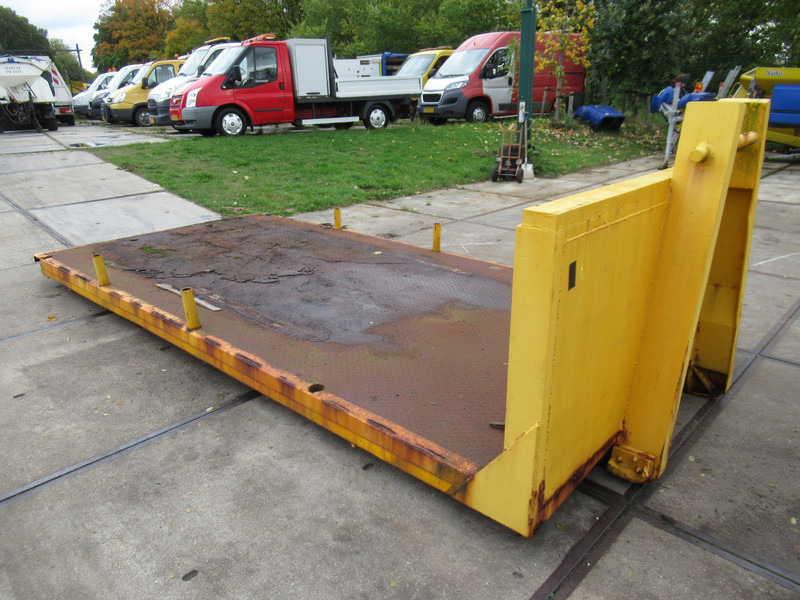 HAAKARM Haakarm PLateau 520 x 250 HOOKLIFT PLATFORM - Thùng chứa hooklift: hình 2 HAAKARM Haakarm PLateau 520 x 250 HOOKLIFT PLATFORM - Thùng chứa hooklift: hình 2