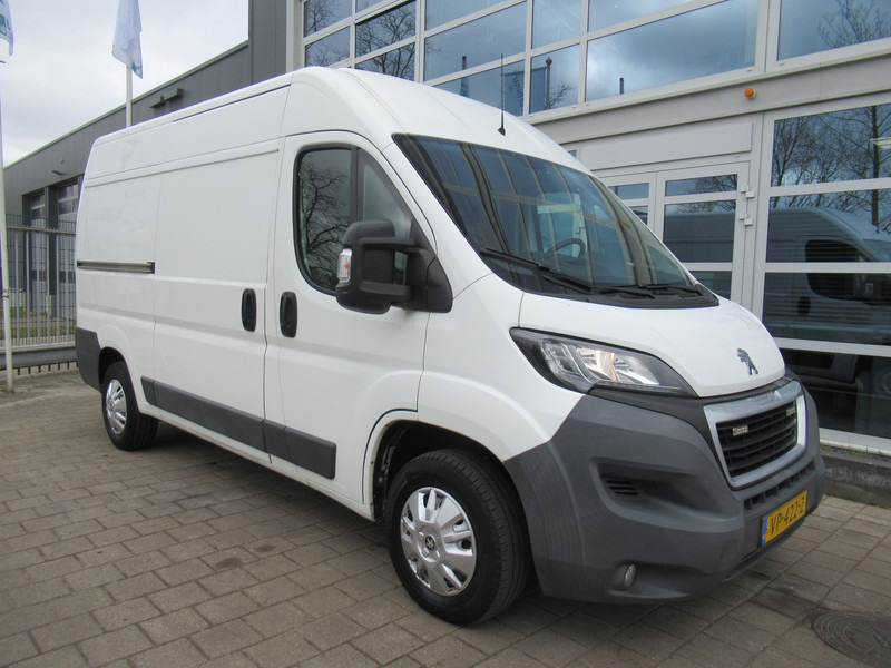 Peugeot Boxer 330 2.2 HDI 96KW L2H2 XR Airco Klima Flitsers - Xe van nhỏ gọn: hình 4 Peugeot Boxer 330 2.2 HDI 96KW L2H2 XR Airco Klima Flitsers - Xe van nhỏ gọn: hình 4