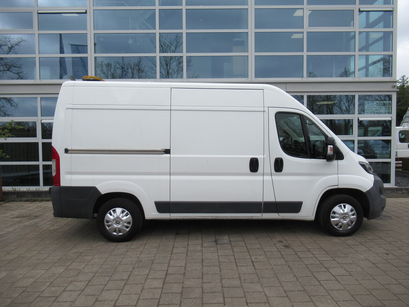 Peugeot Boxer 330 2.2 HDI 96KW L2H2 XR Airco Klima Flitsers - Xe van nhỏ gọn: hình 3 Peugeot Boxer 330 2.2 HDI 96KW L2H2 XR Airco Klima Flitsers - Xe van nhỏ gọn: hình 3