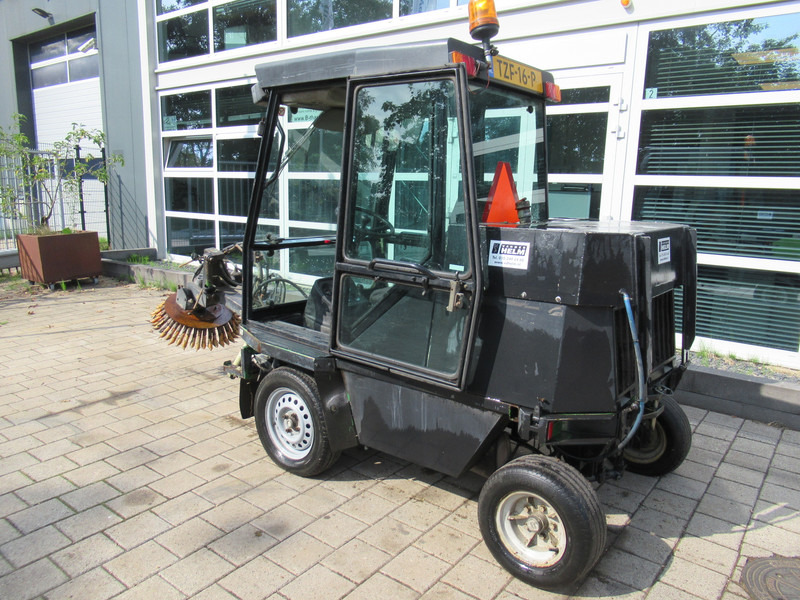 ROBERINE 1503 - 628 4WD Onkruidborstelmachine - Xe quét đường: hình 4 ROBERINE 1503 - 628 4WD Onkruidborstelmachine - Xe quét đường: hình 4