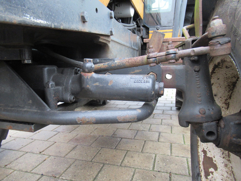 Máy cày Valtra 700 4x2 VALMET: hình 15