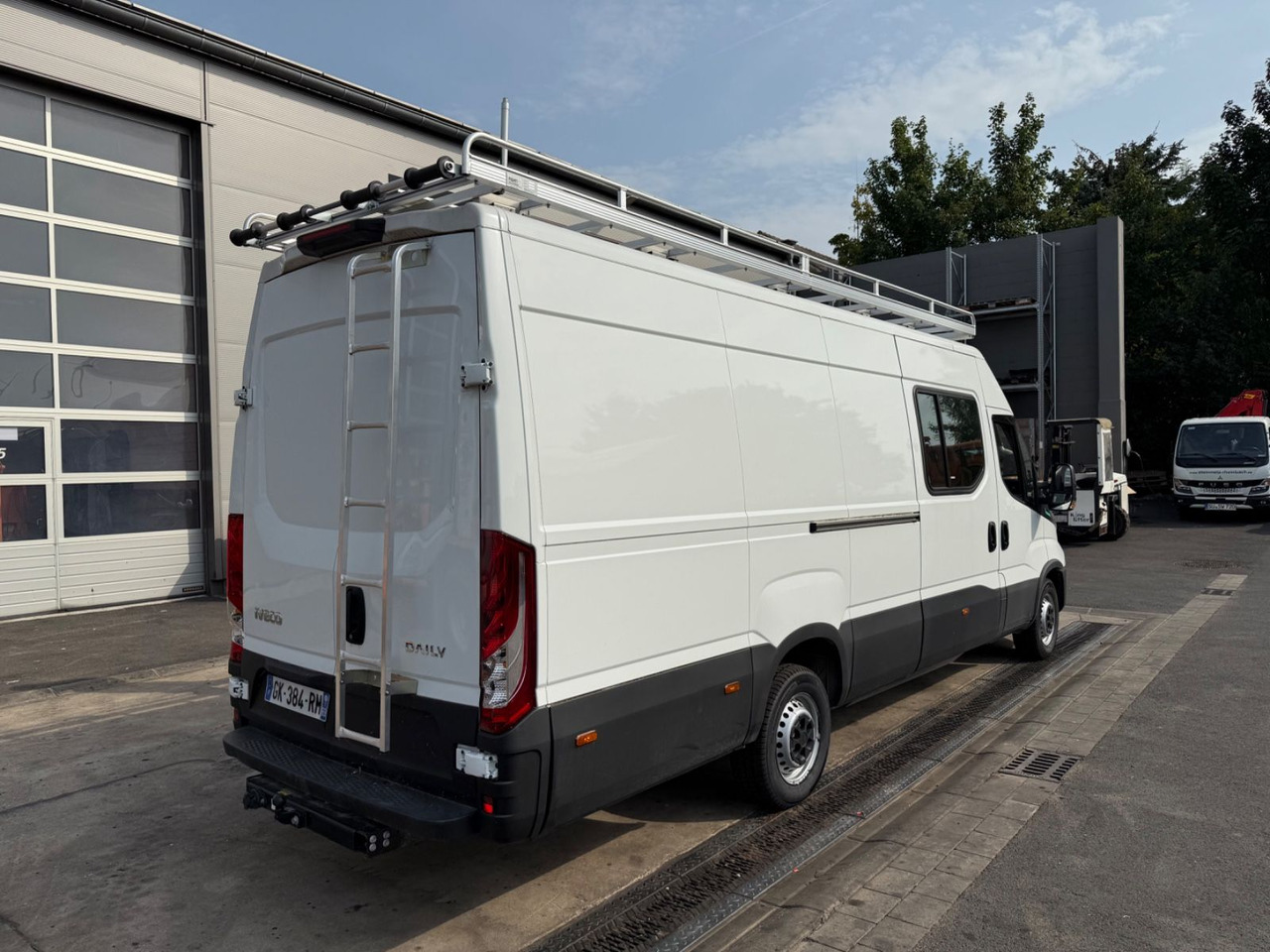 Iveco Daily 35S14 Maxi/CNG/2.700km!/TOP - Xe van chở hàng: hình 5 Iveco Daily 35S14 Maxi/CNG/2.700km!/TOP - Xe van chở hàng: hình 5