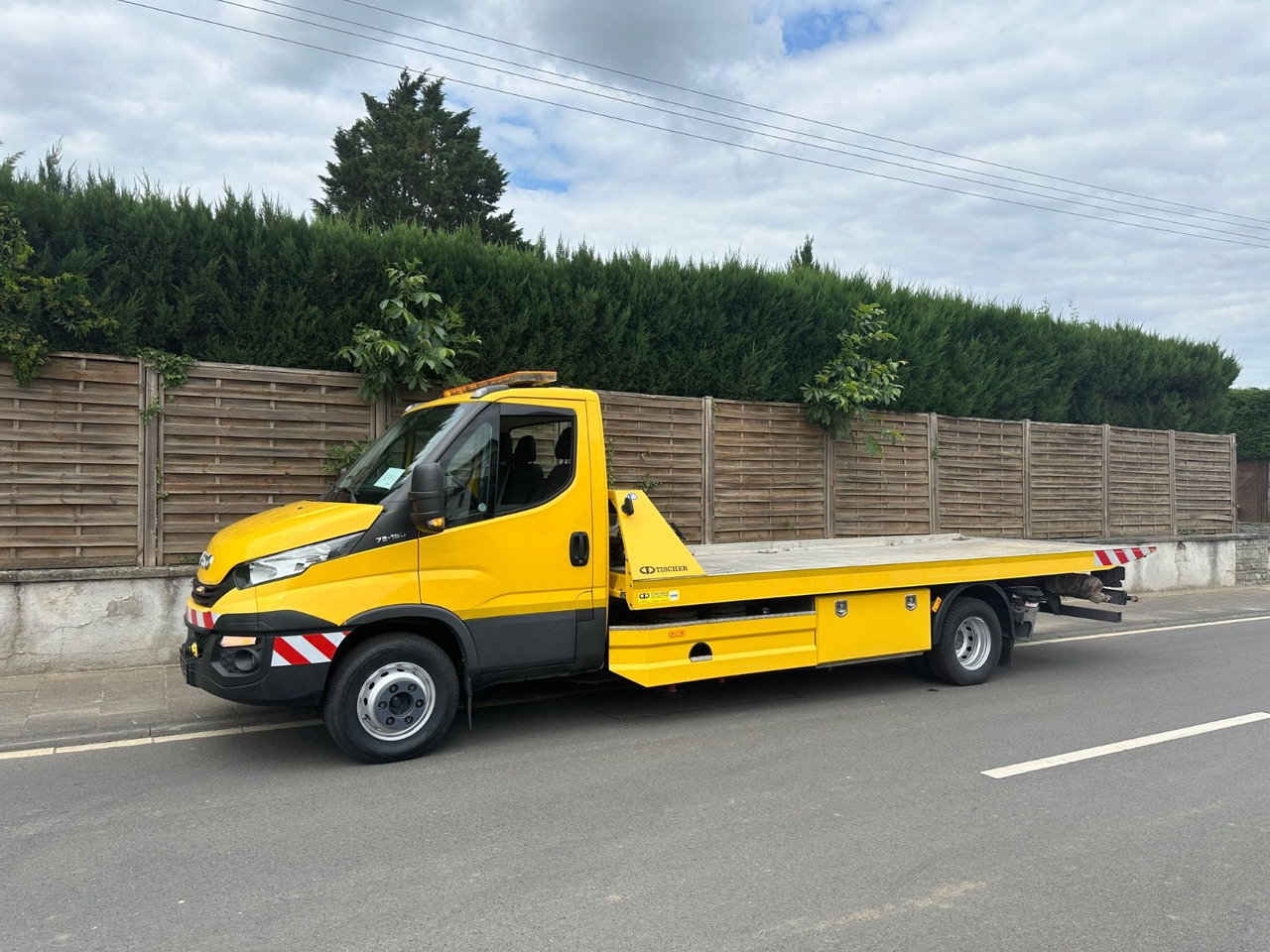 Iveco Daily 70c18 Schiebeplateau/Seilwinde/Funk - Xe tải kéo: hình 1 Iveco Daily 70c18 Schiebeplateau/Seilwinde/Funk - Xe tải kéo: hình 1