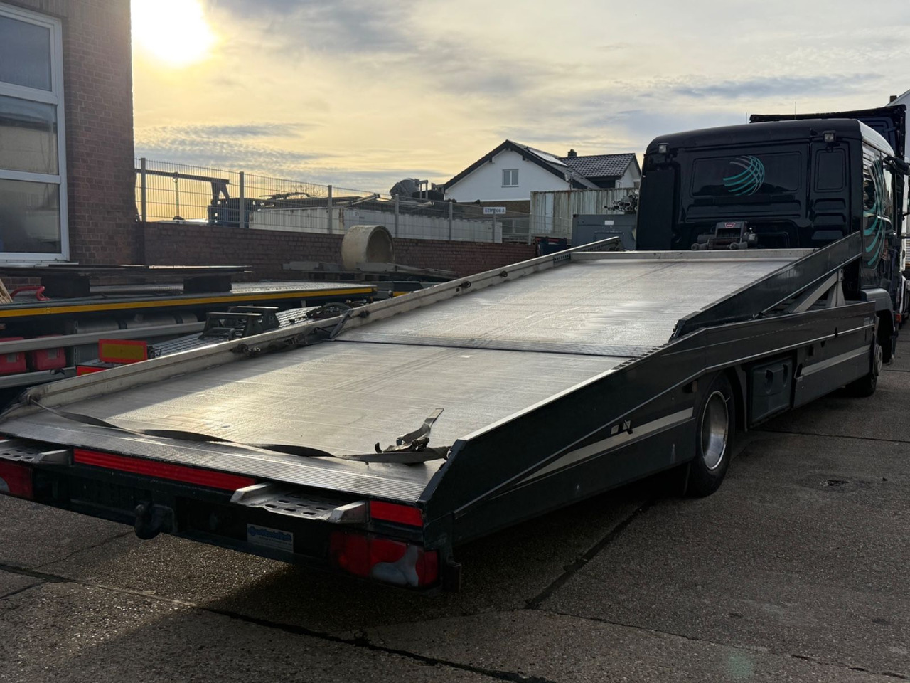 MAN TGL 8.210BL Moetefindt Doppelstock, Klima, Winde - Xe tải chuyên chở tự động: hình 3 MAN TGL 8.210BL Moetefindt Doppelstock, Klima, Winde - Xe tải chuyên chở tự động: hình 3