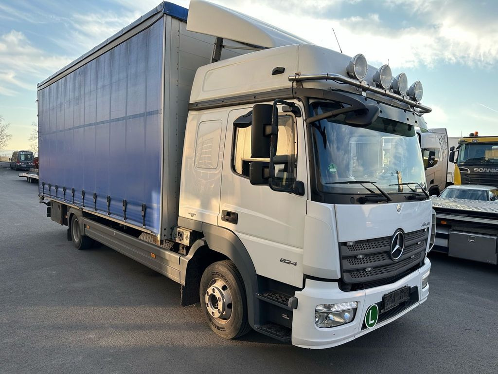 Mercedes-Benz Atego 824 Top-Ausstattung*Pritsche-Plane*Top* Mercedes-Benz Atego 824 Top-Ausstattung*Pritsche-Plane*Top* - Xe van thùng mui bạt: hình 1 Mercedes-Benz Atego 824 Top-Ausstattung*Pritsche-Plane*Top* Mercedes-Benz Atego 824 Top-Ausstattung*Pritsche-Plane*Top* - Xe van thùng mui bạt: hình 1
