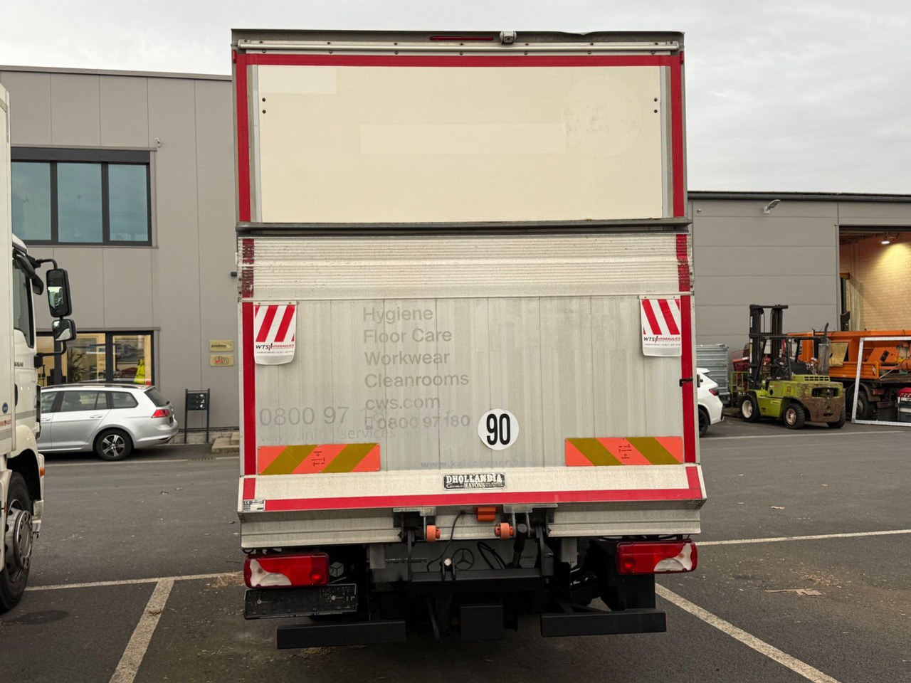 Mercedes-Benz Sprinter II P516CDI Koffer, LBW, Kamera, TOP - Xe tải nhỏ thùng kín: hình 5 Mercedes-Benz Sprinter II P516CDI Koffer, LBW, Kamera, TOP - Xe tải nhỏ thùng kín: hình 5