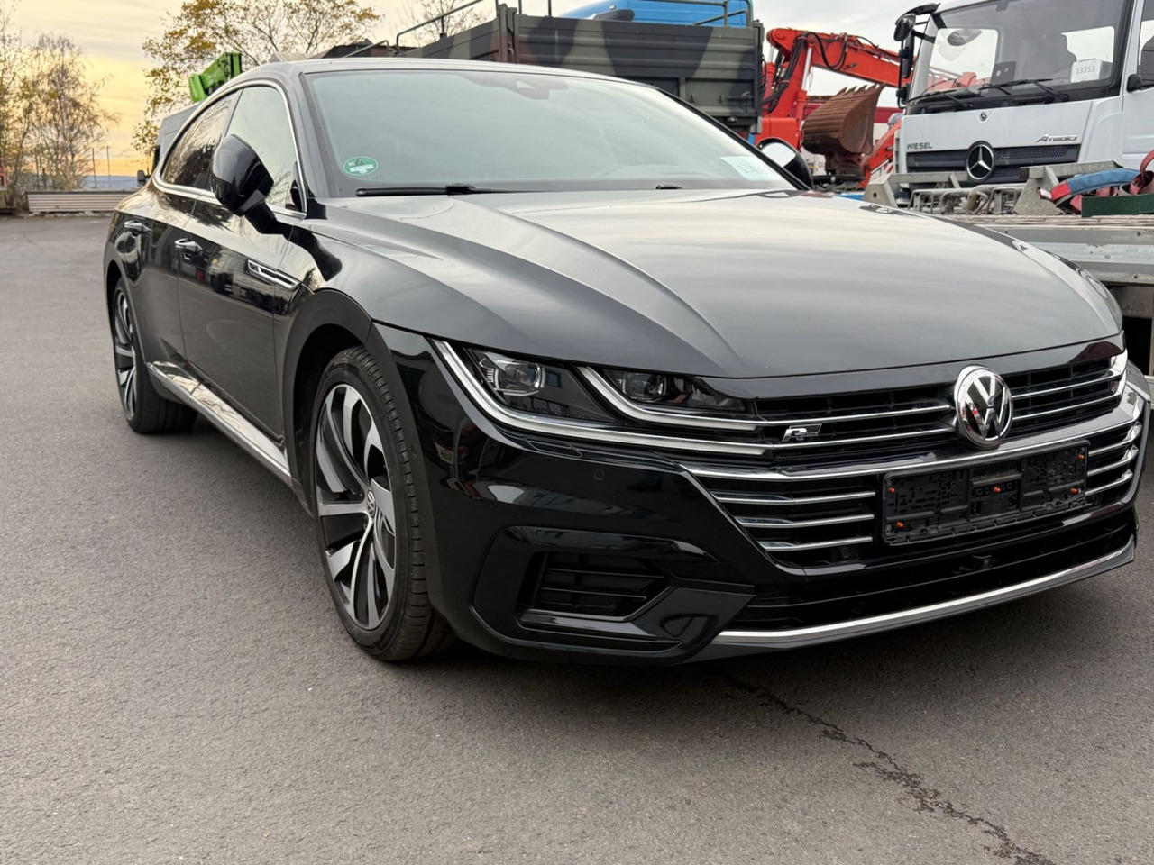 Volkswagen Arteon R-Line 4Motion Head-Up, Dynaudio, Ahk - Sedan: hình 1 Volkswagen Arteon R-Line 4Motion Head-Up, Dynaudio, Ahk - Sedan: hình 1