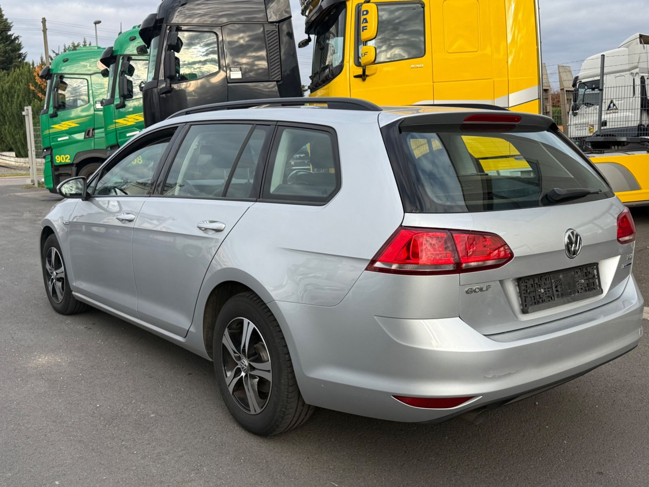Volkswagen Golf 7 1.6tdi Variant Trendline Klima, Shz - Xe wagon: hình 5 Volkswagen Golf 7 1.6tdi Variant Trendline Klima, Shz - Xe wagon: hình 5