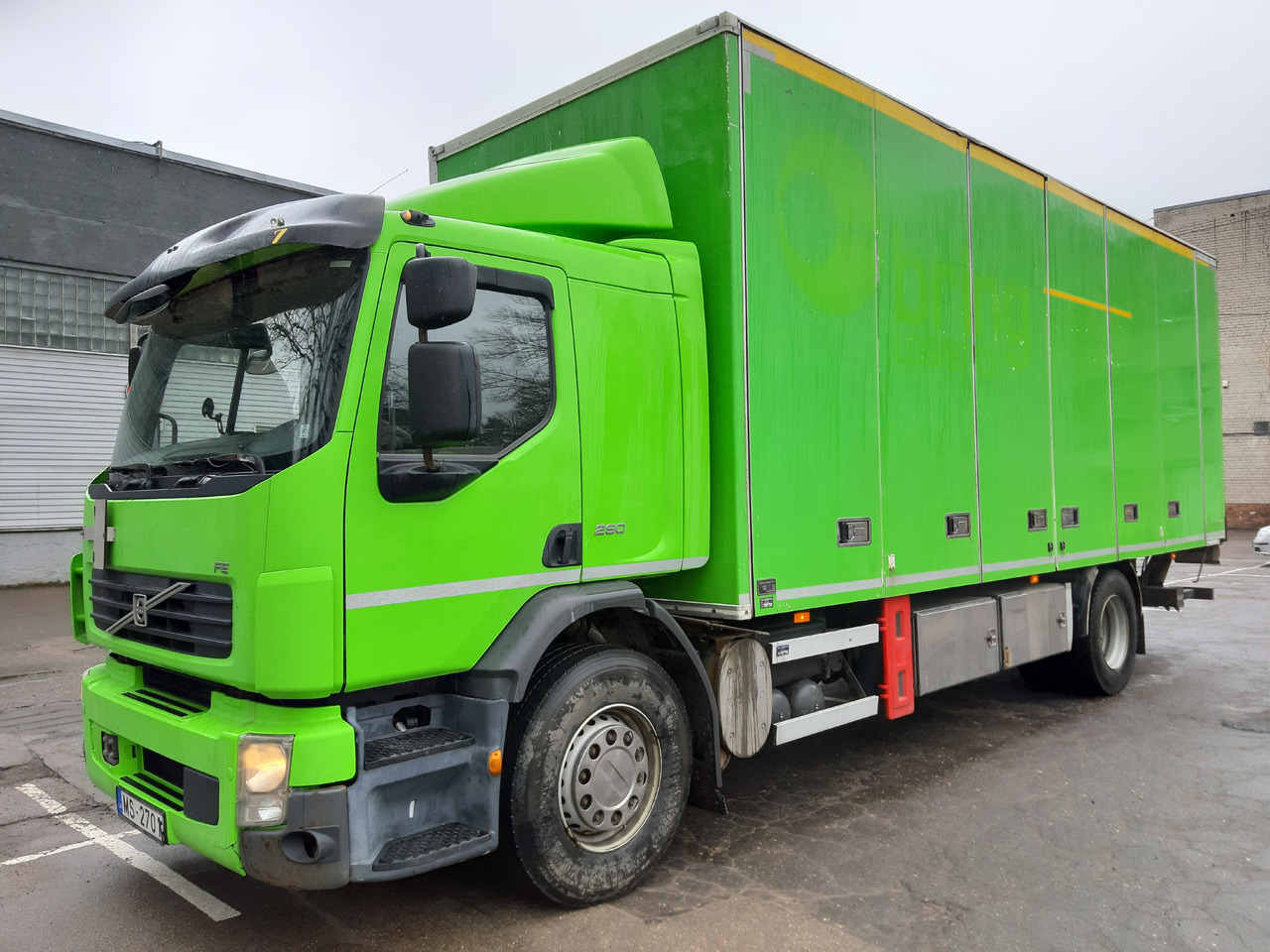 VOLVO FE - Xe tải hộp: hình 1 VOLVO FE - Xe tải hộp: hình 1