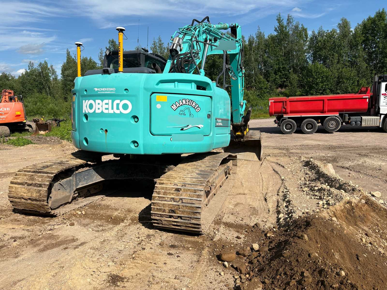 Crawler excavator Kobelco SK 230 SR LC-3 + 3D machine control system - Máy xúc bánh xích: hình 4 Crawler excavator Kobelco SK 230 SR LC-3 + 3D machine control system - Máy xúc bánh xích: hình 4