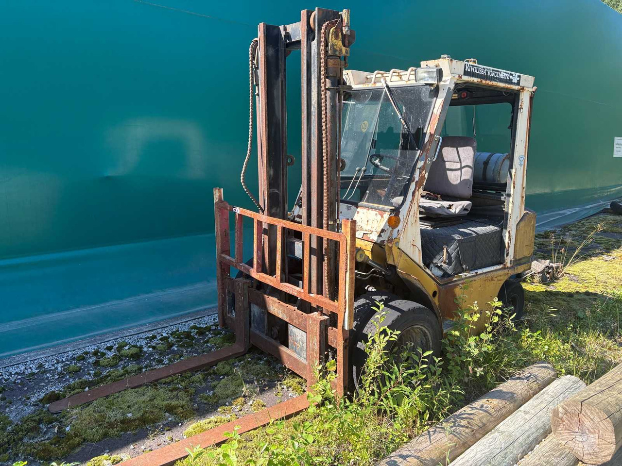 Gas forklift TCM F G25N4 for refurbishment/spare parts - Xe nâng gas: hình 1 Gas forklift TCM F G25N4 for refurbishment/spare parts - Xe nâng gas: hình 1