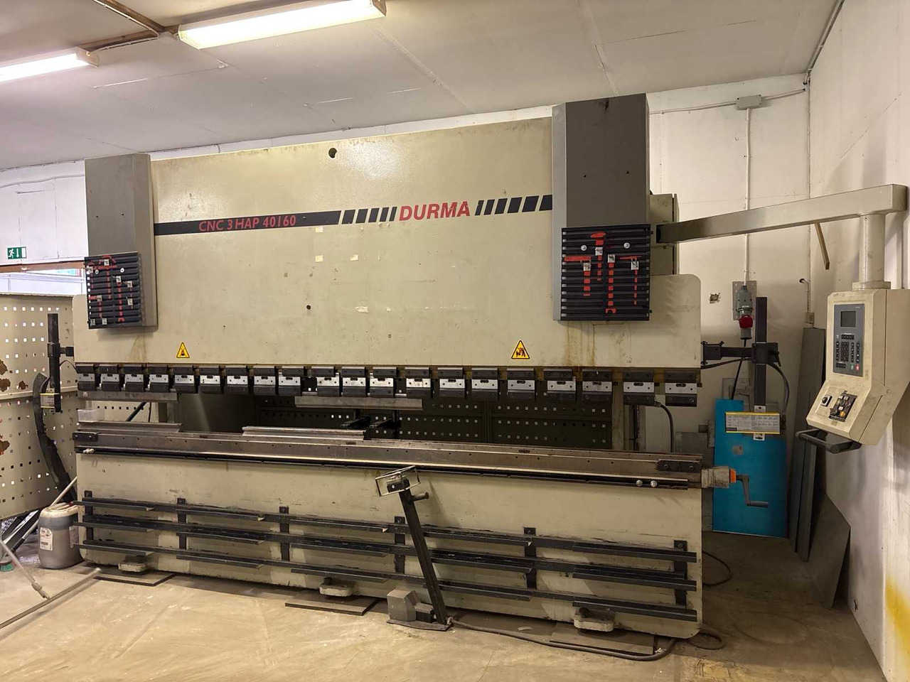 Press brake Durma CNC Hap 40160 - Dụng cụ máy: hình 1 Press brake Durma CNC Hap 40160 - Dụng cụ máy: hình 1