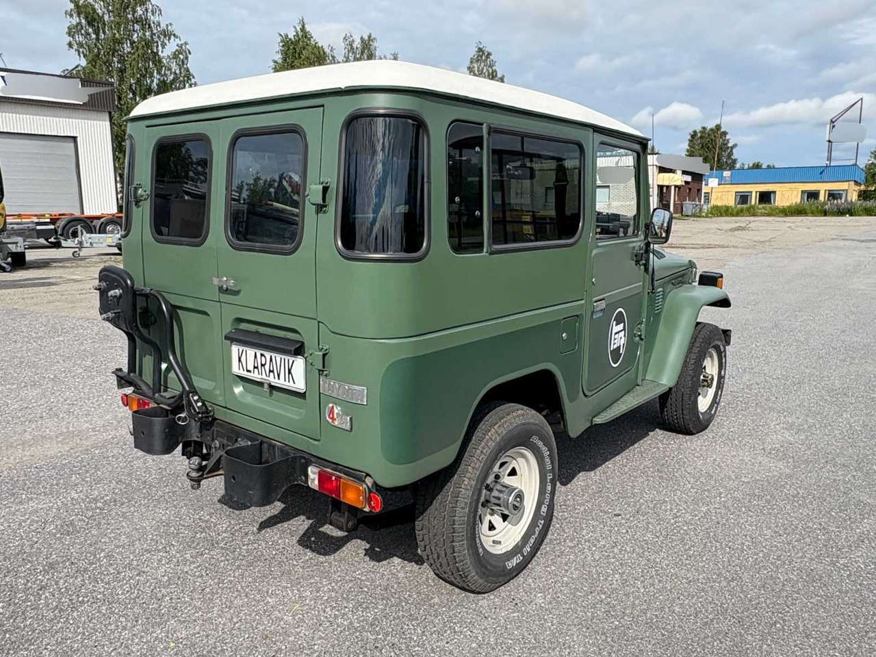 Vintage car Toyota Land Cruiser BJ40 - Xe hơi: hình 5 Vintage car Toyota Land Cruiser BJ40 - Xe hơi: hình 5