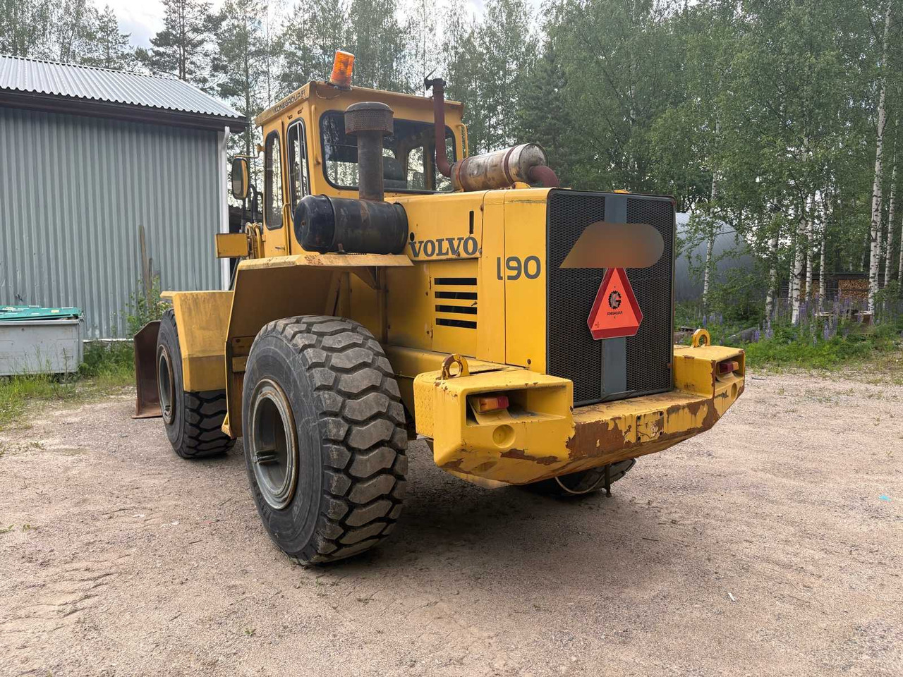 Wheel loader Volvo BM L90 5.5 - Máy xúc lật bánh lốp: hình 4 Wheel loader Volvo BM L90 5.5 - Máy xúc lật bánh lốp: hình 4