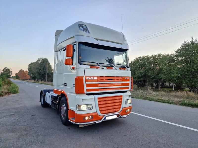 DAF XF 105.460 Manual - Máy cày trạm: hình 3 DAF XF 105.460 Manual - Máy cày trạm: hình 3