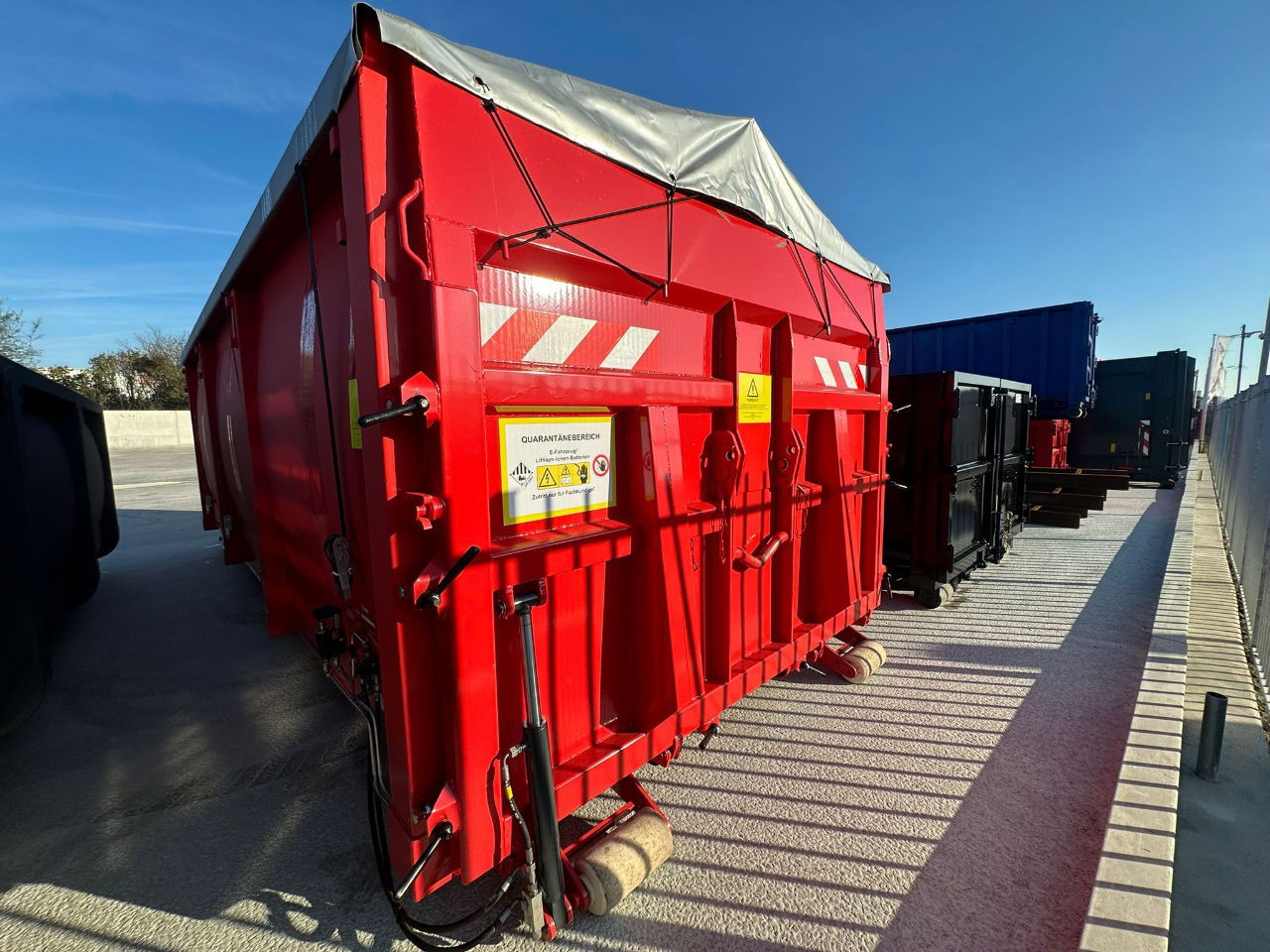 Alustahl Carantaine/blus containers elektrische autos - Thùng chứa hooklift: hình 3 Alustahl Carantaine/blus containers elektrische autos - Thùng chứa hooklift: hình 3