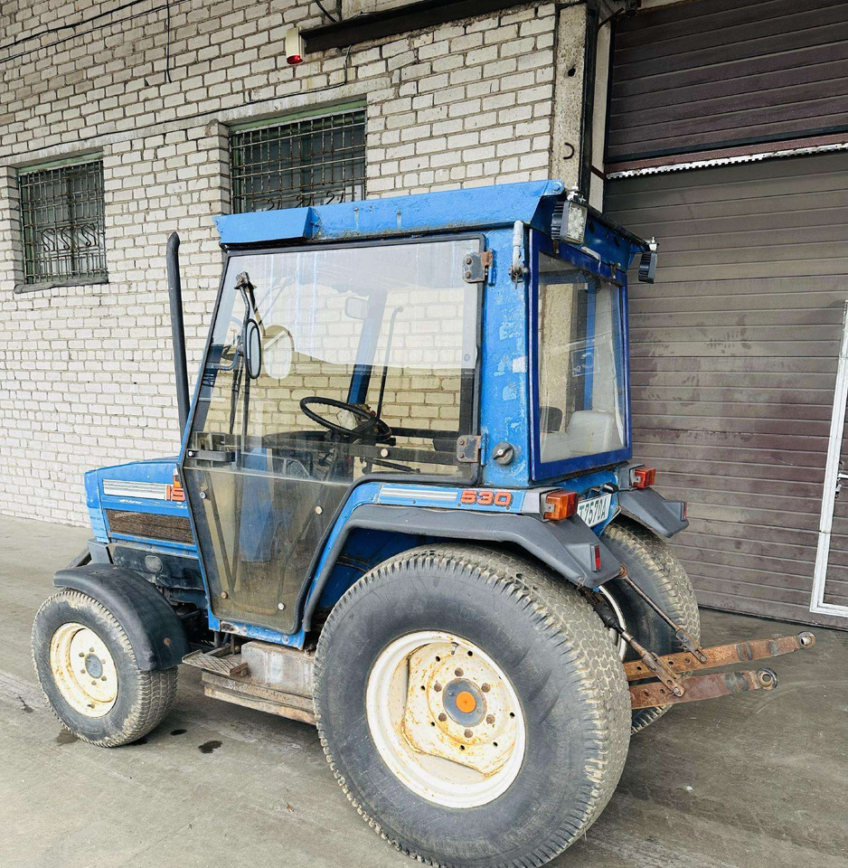 Iseki 530 - Máy cày: hình 3 Iseki 530 - Máy cày: hình 3