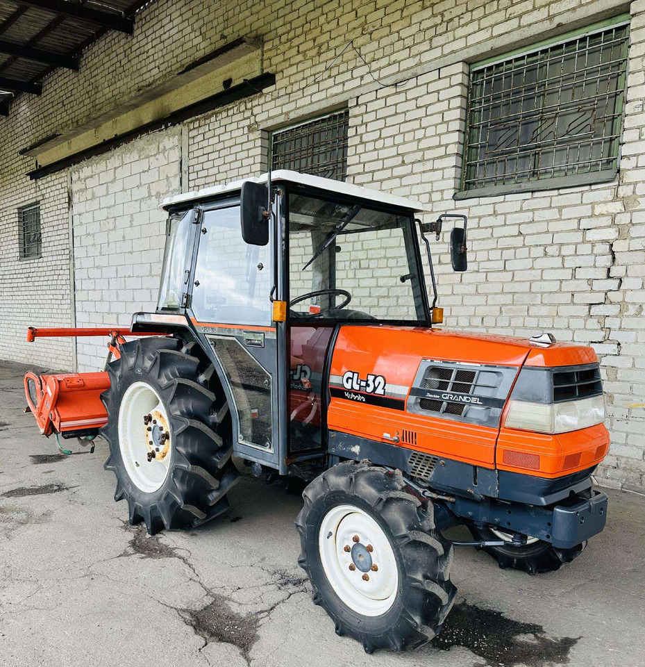 Kubota GL32 - Máy cày: hình 2 Kubota GL32 - Máy cày: hình 2